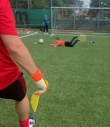 Torwarttraining in Zweier-Gruppen